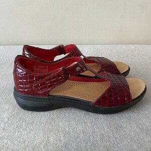 Revere Venice Sandals Red Croc Colour Leather Women’s Size 8